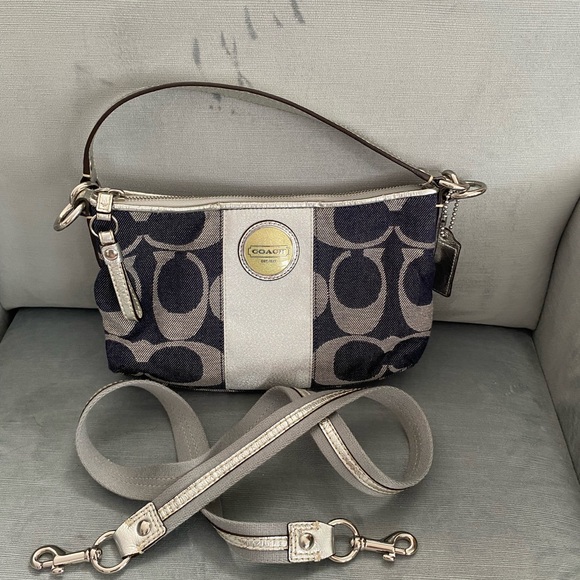 Coach Denim and Silver Signature Shoulder Convertible Bag EUC - Picture 1 of 14